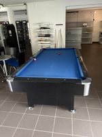 Billardtisch mit Zubehör verschiedene Queues gebraucht