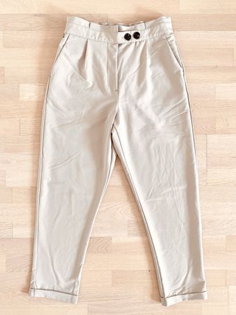 Leichte Hose von NILE, Gr. M. Neu. Chinos ankle.   
