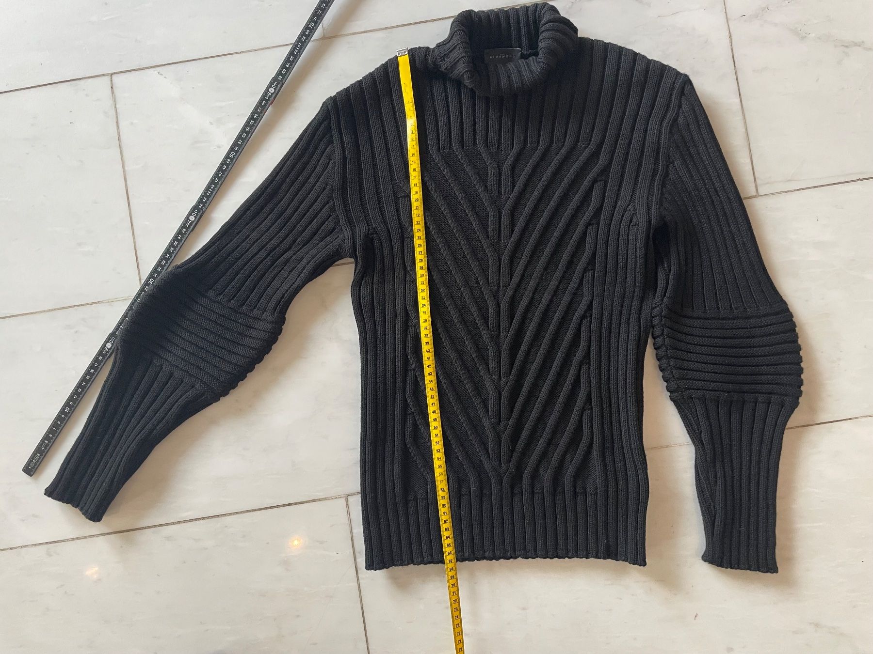 Maglioni & Felpe: Richmond Pullover 100% Wolle Gr 48 schwarz – Usato da Unterengstringen venduto da DeaundHeinz 3