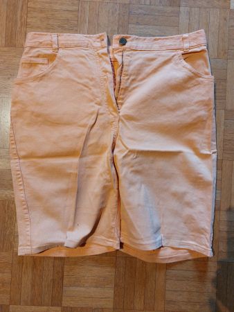 kurze Hose / Jeans, orange, Grösse 42