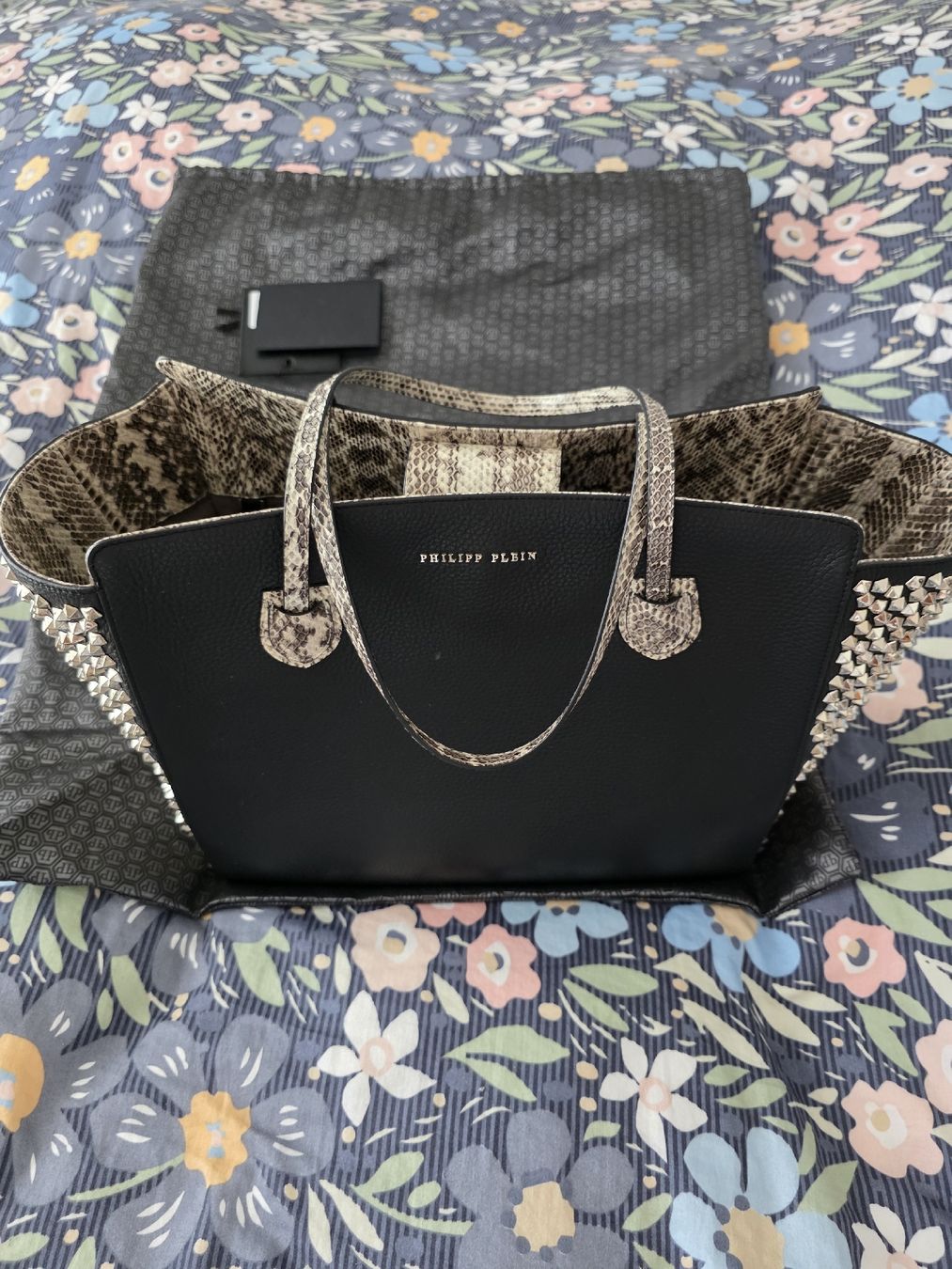 Philipp Plein Borse da donna: Philipp Plein Tasche (Shopper) – Usato da Oftringen venduto da JG__4