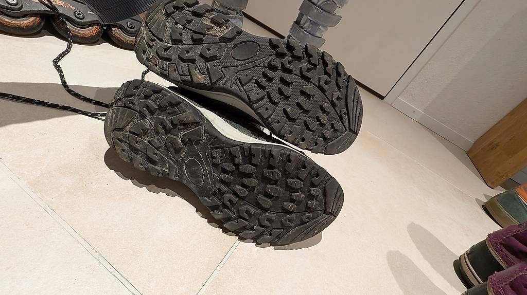 Scarpe da uomo: Wanderschuhe 36 – Usato da Zürich venduto da man_rwk7 1