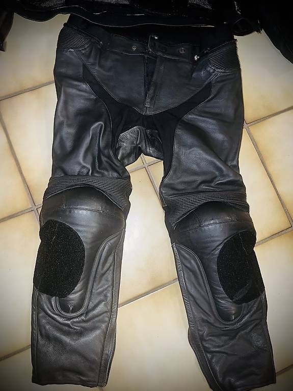 Costumes: Combinaison moto buse  – D'occasion à Châtonnaye par Kevin_888 2
