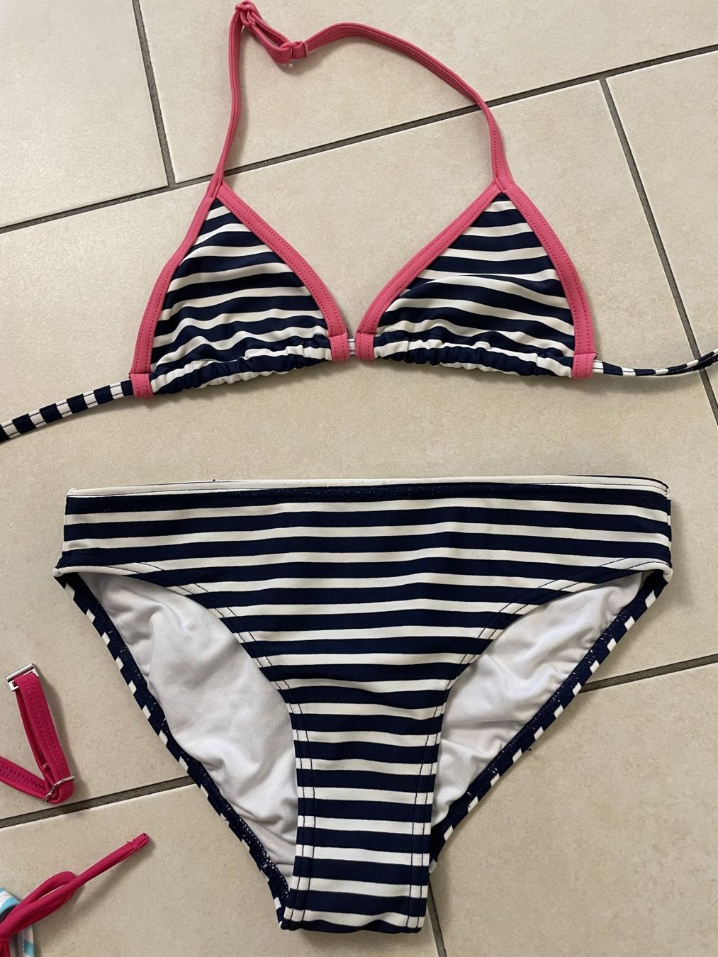 Costumi da bagno & Bikini: Bikinis – Usato da Küssnacht am Rigi venduto da icbicb 3