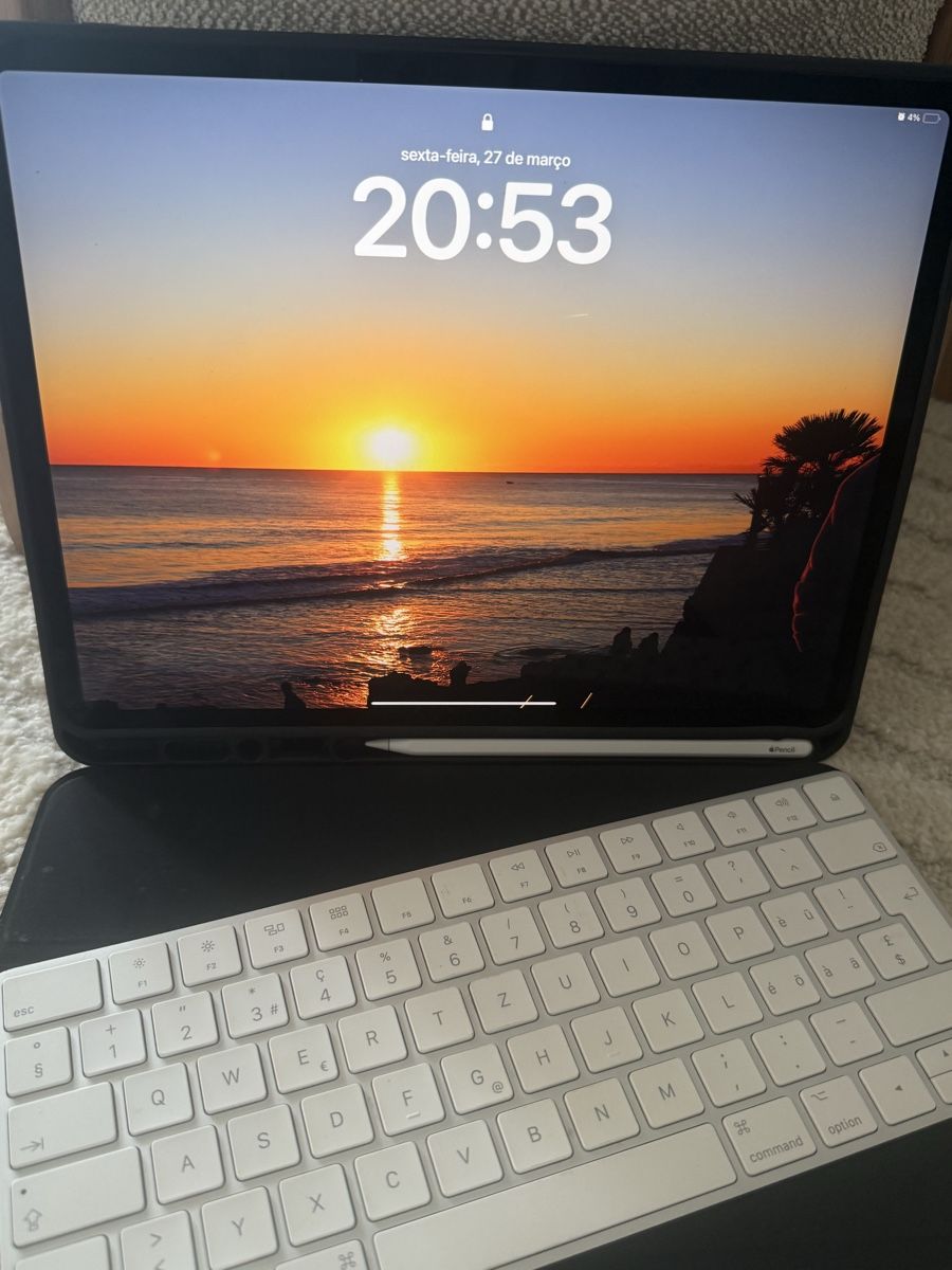 Apple Tablet PC: iPad Pro 2018 + Apple Pencil + Magic Keyboard – Neu (gemäss Beschreibung) aus Schinznach Dorf von jpf_jj99