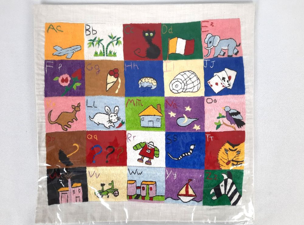 Baby Geburtstags-Banner Aus Jute | „Happy Birthday“ Mit Früchte-Motiv – Wiederverwendbare Deko