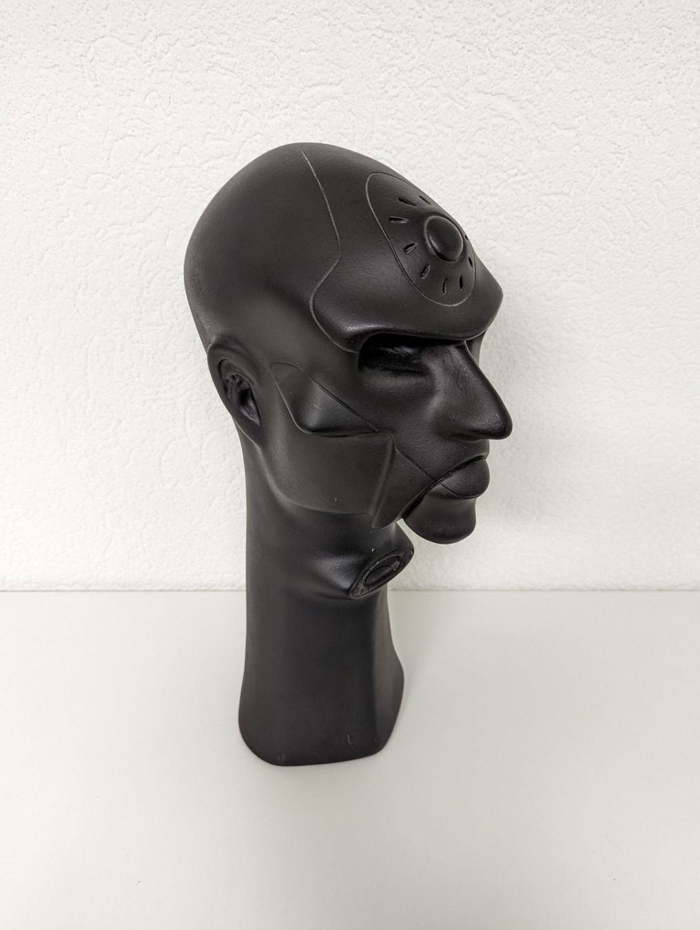 Tutte le decorazioni: Oakley Bob Head – Usato da Ueberstorf venduto da Grosscom