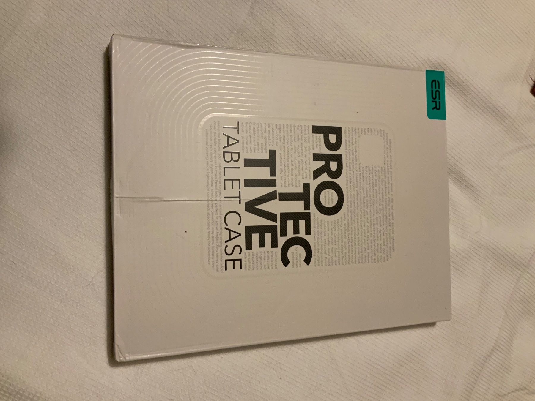 Covers & Taschen: Hülle oder Cover für iPad Pro 11 (2024) – Neu (gemäss Beschreibung) aus Wangen ZH von MA_VO 2