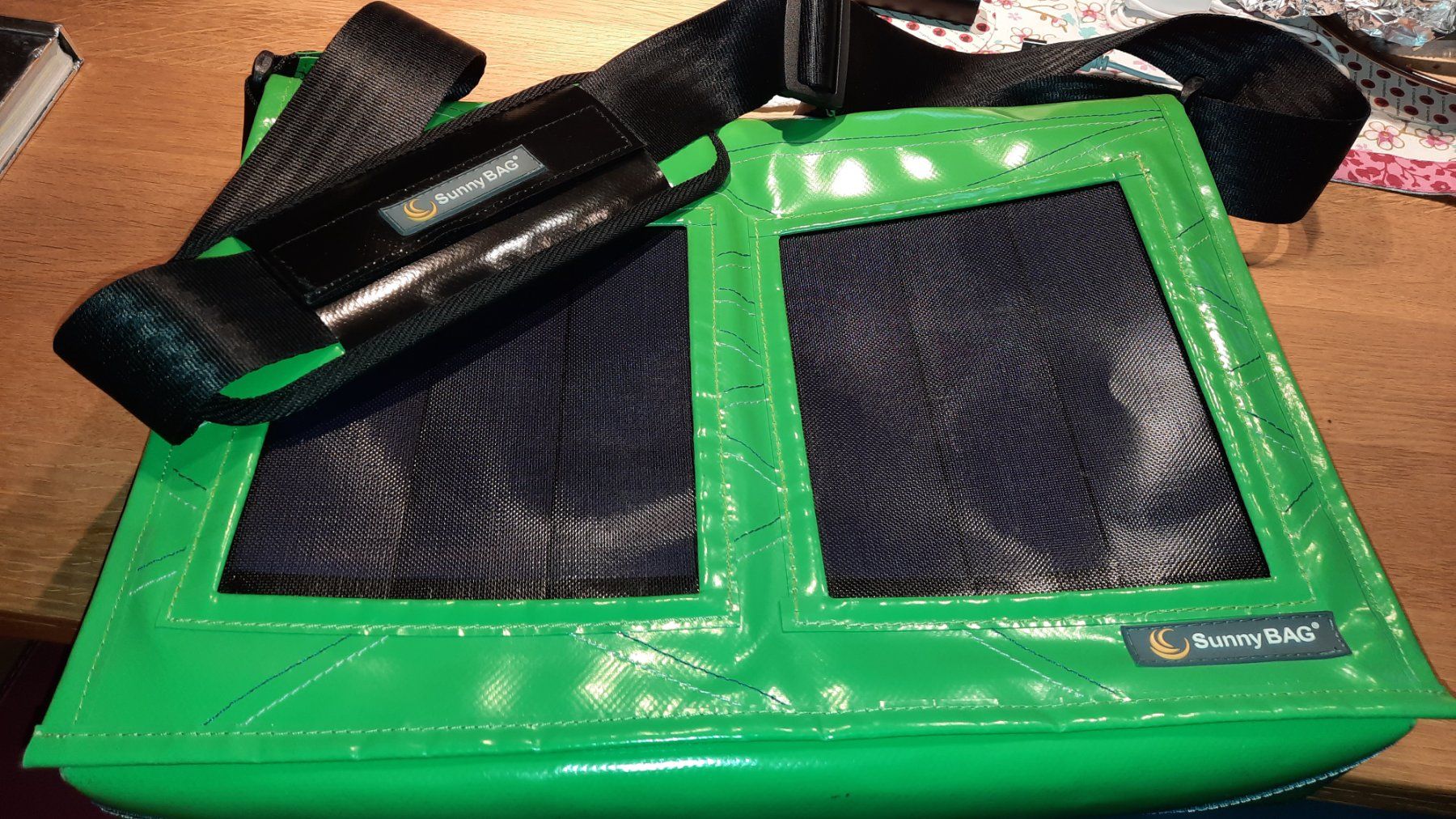 Borse: Sunny Bag Tasche Solar Strom Sonne USB – Nuovo (secondo la descrizione) da Hedingen venduto da Zwackul 9
