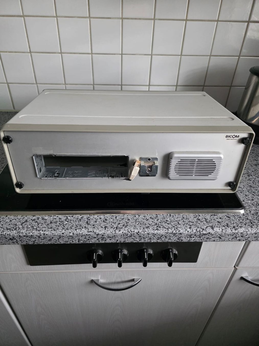 Radiocomunicazione: Rackkonsole war ein Ascom SE 660 Funkgerät eingebaut gewesen – Usato da Zürich venduto da HB9EZE 1