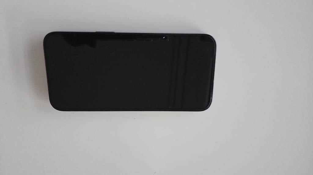 Telefoni cellulari / Smartphones: iphone 15 pro max – Usato da Lachen SZ venduto da epe_h6fw 1