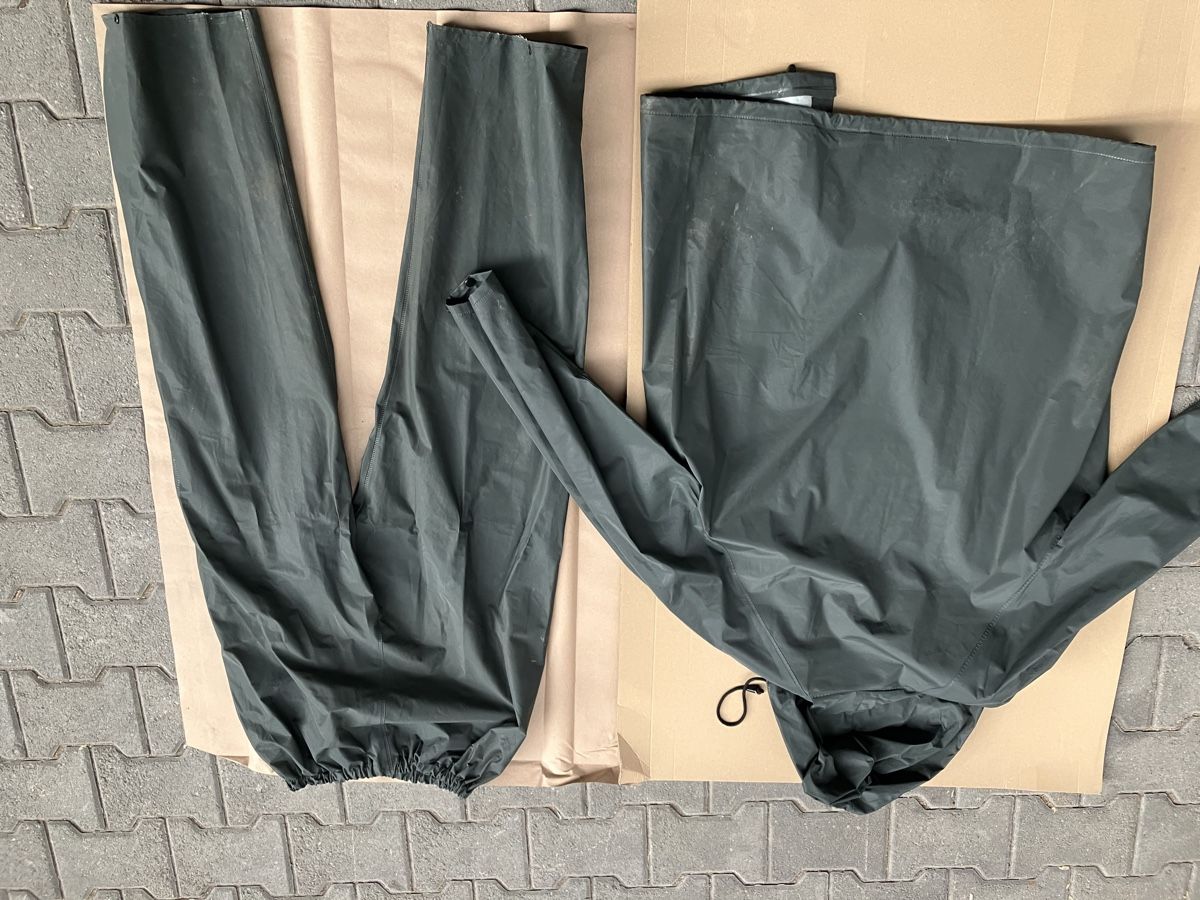 Costumes, combinaisons de sport et fonctionnelles: Wasserdichter Anzug – D'occasion à Tägerig par sei_fls2 1