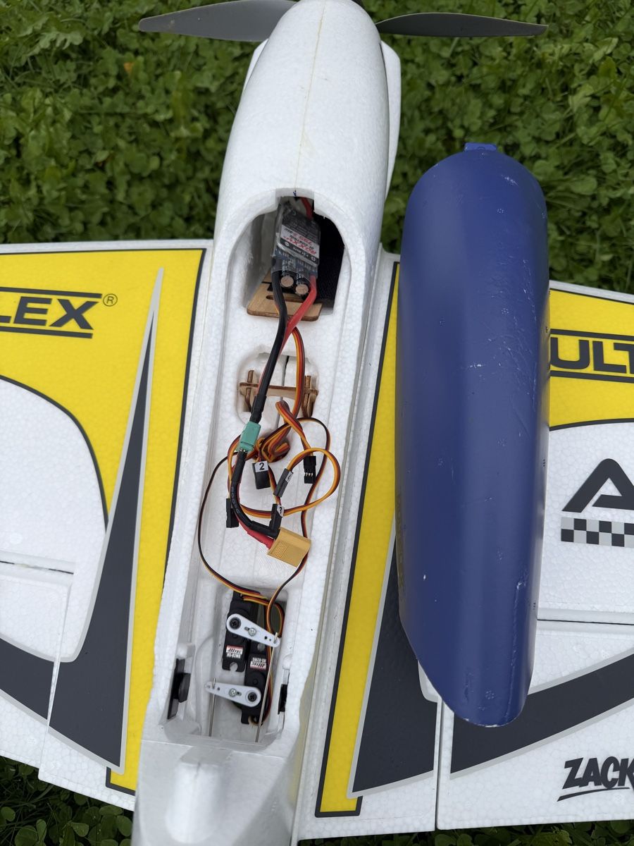Multiplex RC Modellbau: Multiplex Acromaster Pro – Gebraucht aus Ortschwaben von J93R 1