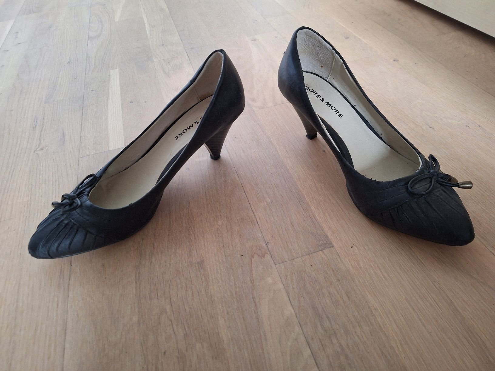 Scarpe da donna: More&More Damen Pumps, schwarz, Grösse 41 – Usato da Thayngen venduto da Sela_ 2