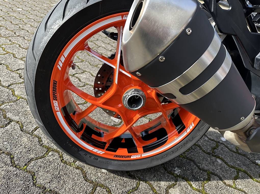KTM Altro: KTM Super Duke GT – Usato da Niederwil AG venduto da jon_y59x 3