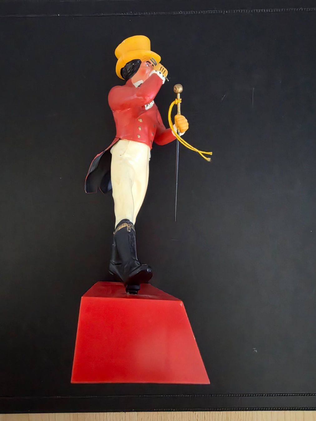 Statuette: Johnnie Walker - Scotch Whisky - Figur – Usato da Seuzach venduto da Tadpeyn 3