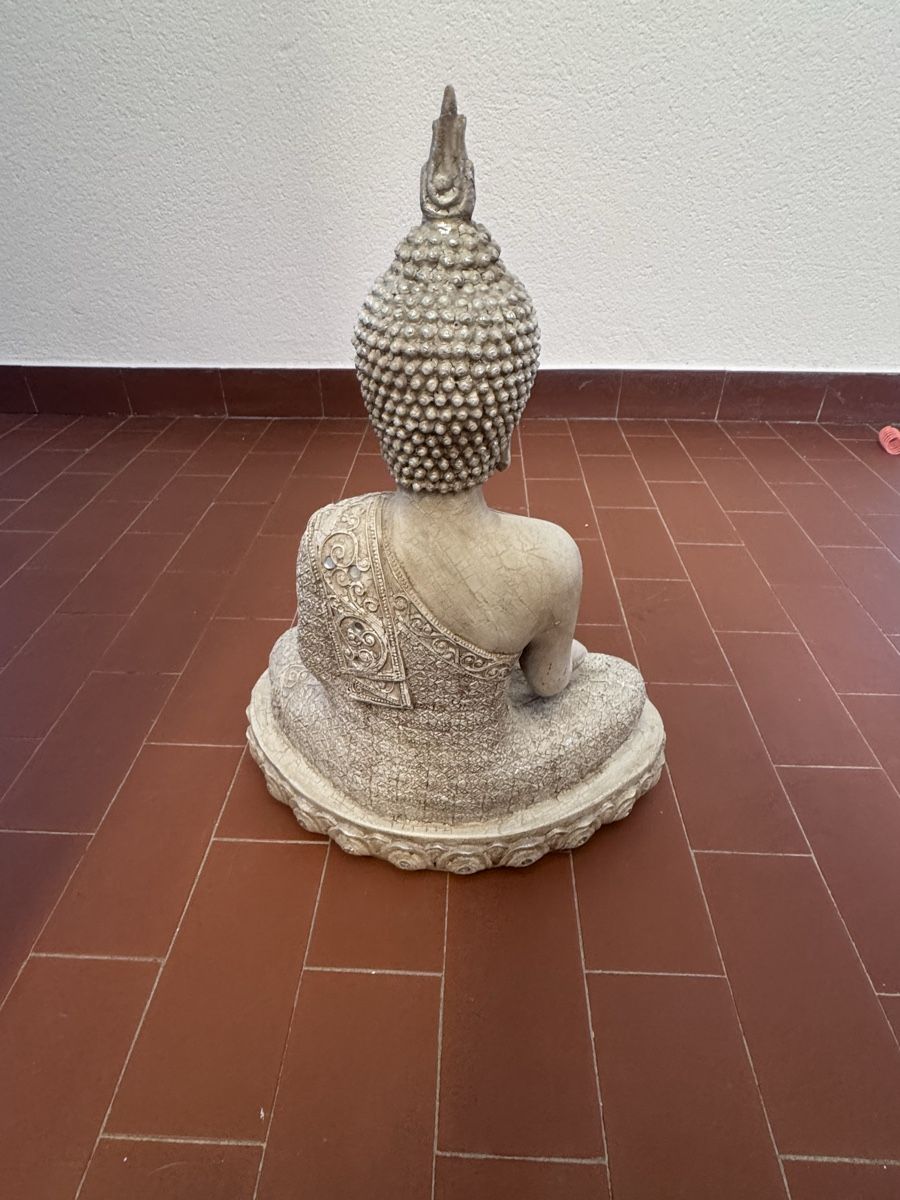 Alle Dekorationen: Buddha Figur sitzend hell beige – Gebraucht aus St. Gallen von syna_99 2