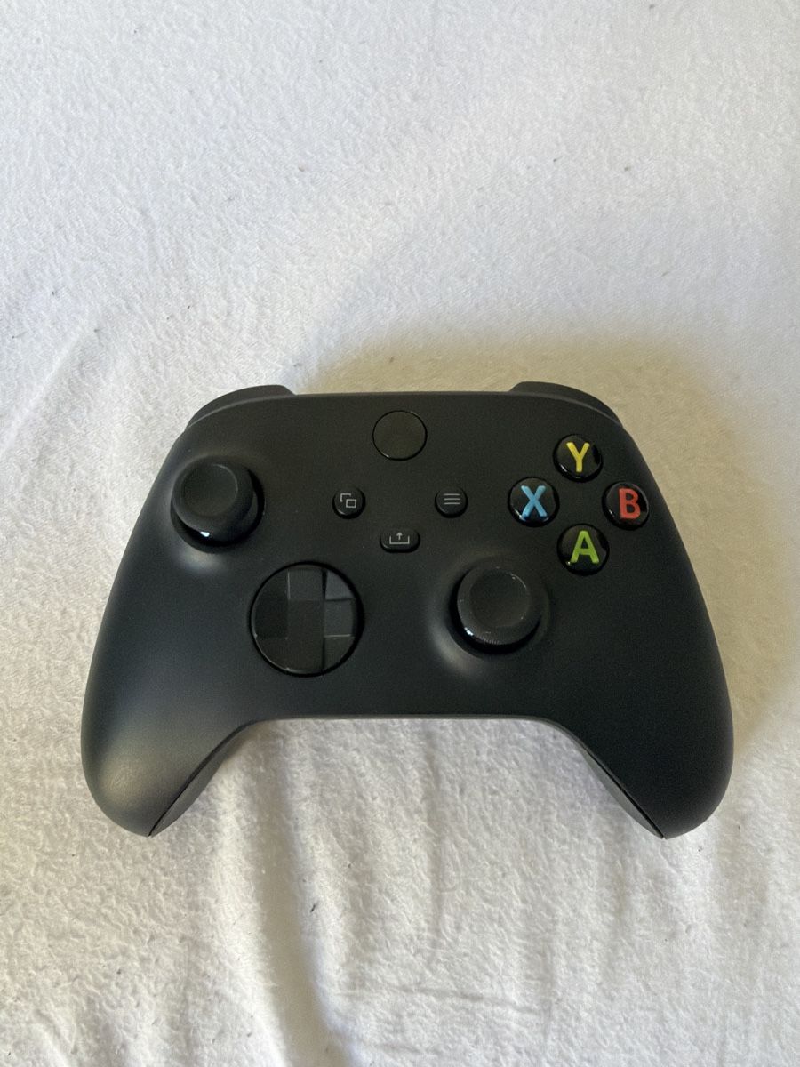 Microsoft Controller: Xbox Series X/S Controller – Neu (gemäss Beschreibung) aus Zürich von mik_8zrc