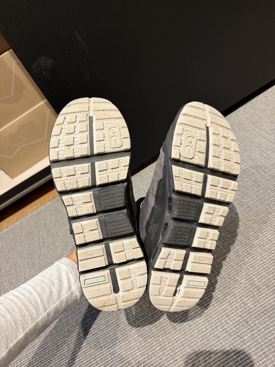 Scarpe per ragazzi: On shoes kids  – Usato da Paradiso venduto da Under_sun 2