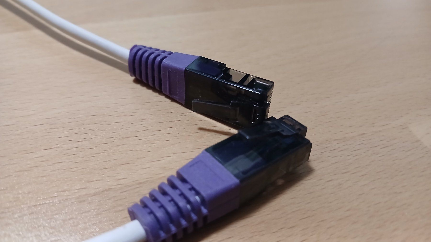 Swisscom Kabel: Internet-Kabel – Gebraucht aus hinwil von tho_j6kz