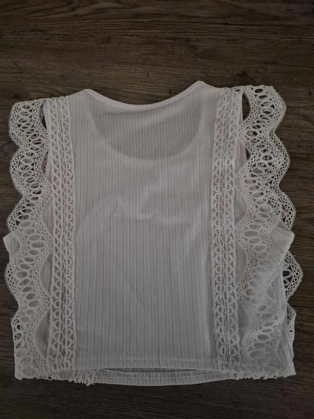 Tops: Damen Crop Top Weiss Grösse S mit Spitze  – Neu und originalverpackt aus Beinwil am See von Coco2627 1