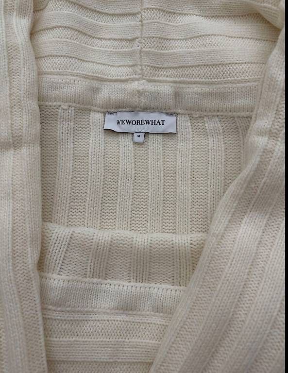 Pullover & Sweatshirts: Pullover Carmenausschnitt off white – Gebraucht aus Luzern von Chiara.9 3