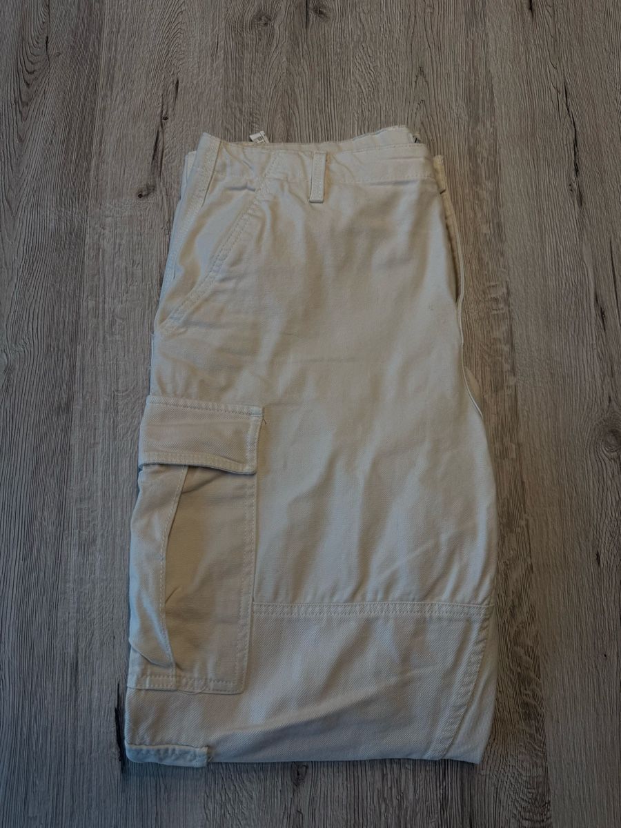 Zara Pantalons: Cargohose Beige – D'occasion à Villmergen par van_xv9t 1
