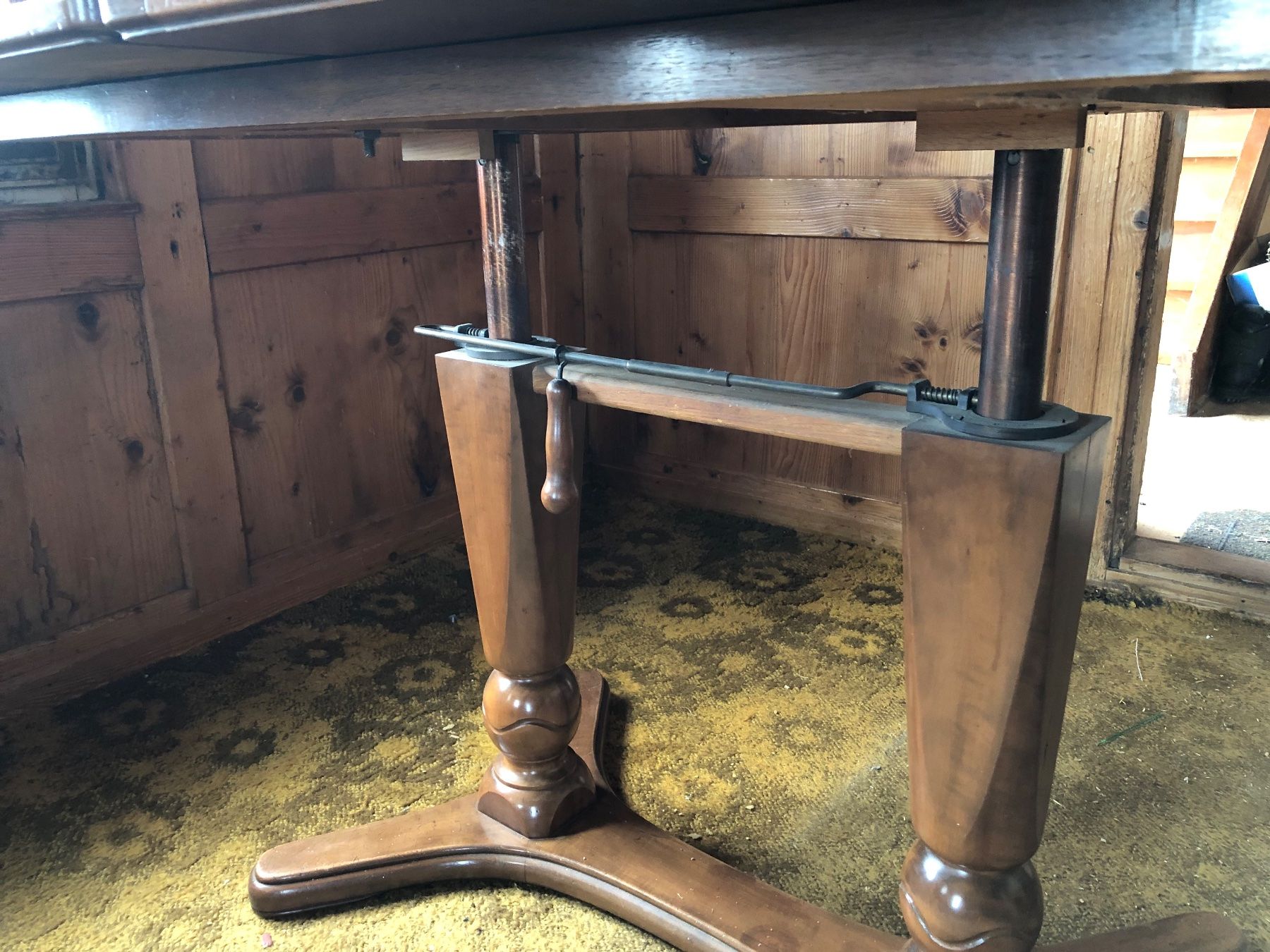 Tische: Antiker Tisch Höhenverstellbar – Gebraucht aus Schübelbach von Dolly990_2 1