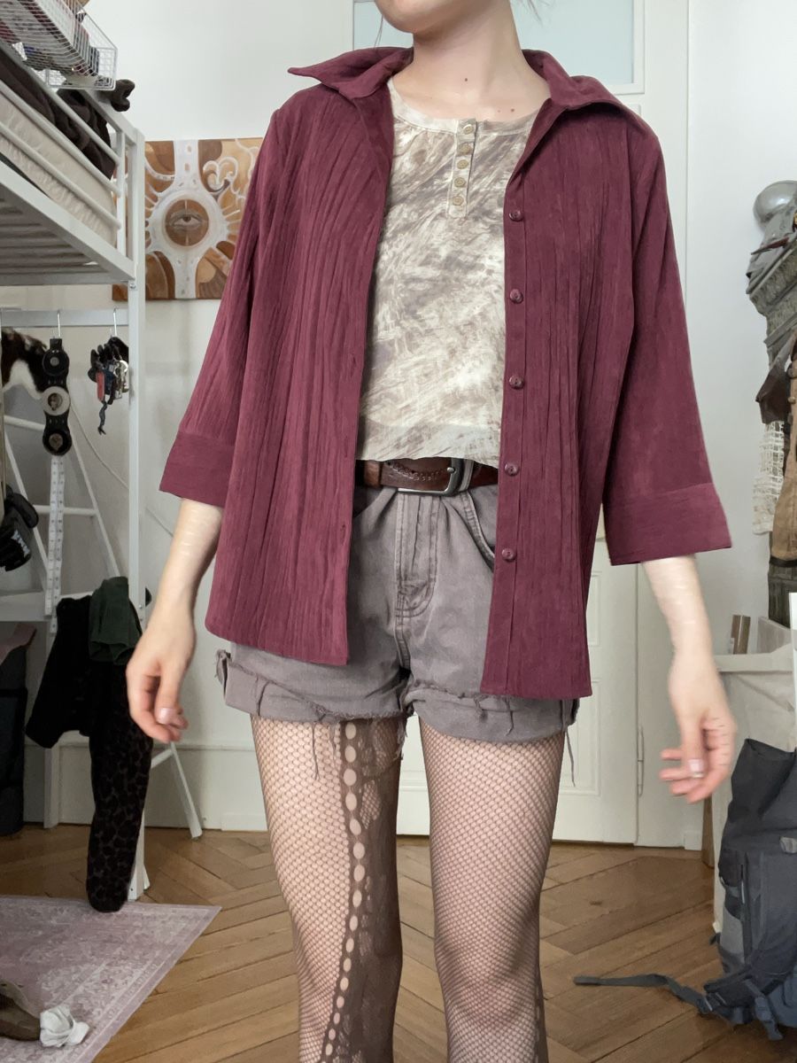 Camicette: Wine red suede looking blouse  – Usato da Fribourg venduto da nel_6tdw