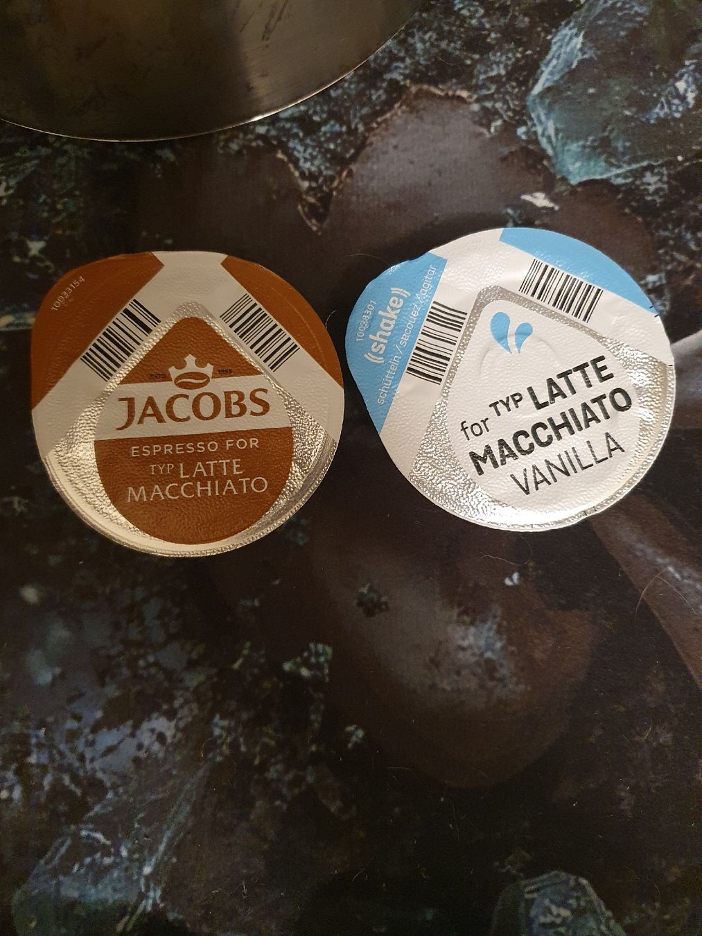 Cibi & Specialità: Jacobs Vanilla Latte Macchiato – Nuovo (secondo la descrizione) da Kloten venduto da Tatsuya7777777