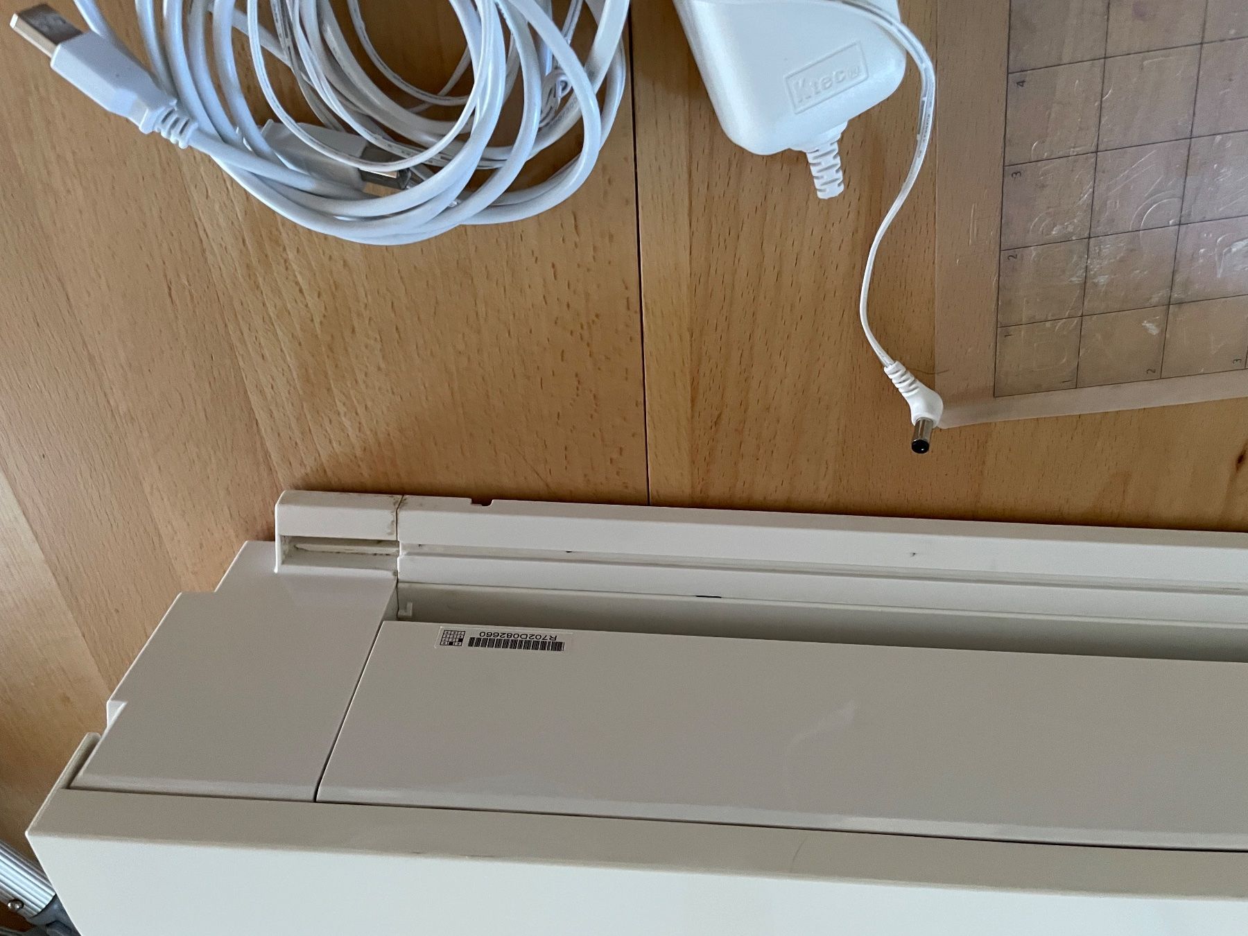 Silhouette Stampanti: Plotter Silhouette Cameo – Usato da Cham venduto da 2eye 8