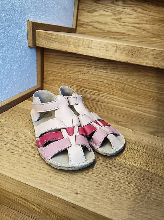 Schuhe für Mädchen: Sandalen Zeazoo Gr. 30 – Gebraucht aus Humlikon von Zitrone011