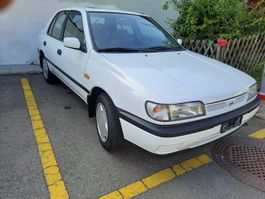 Nissan Sunny 1.6i