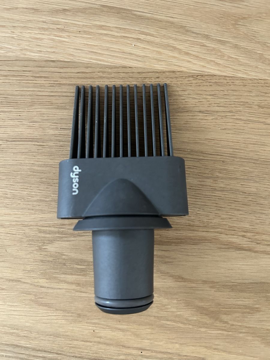 Altro per la cura dei capelli: Dyson - Supersonic Kammaufsatz – Nuovo (secondo la descrizione) da Gümligen venduto da Chants7