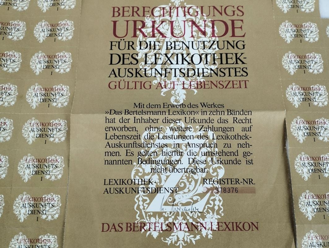 Libri: BERTELSMANN Lexikon in 10 Bänden – Usato da Schübelbach venduto da Restwert_Schubelbach 7