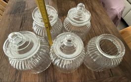 4 Grosse Vorratsgläser mit Deckel 1xohne Deckel alles m. Weg