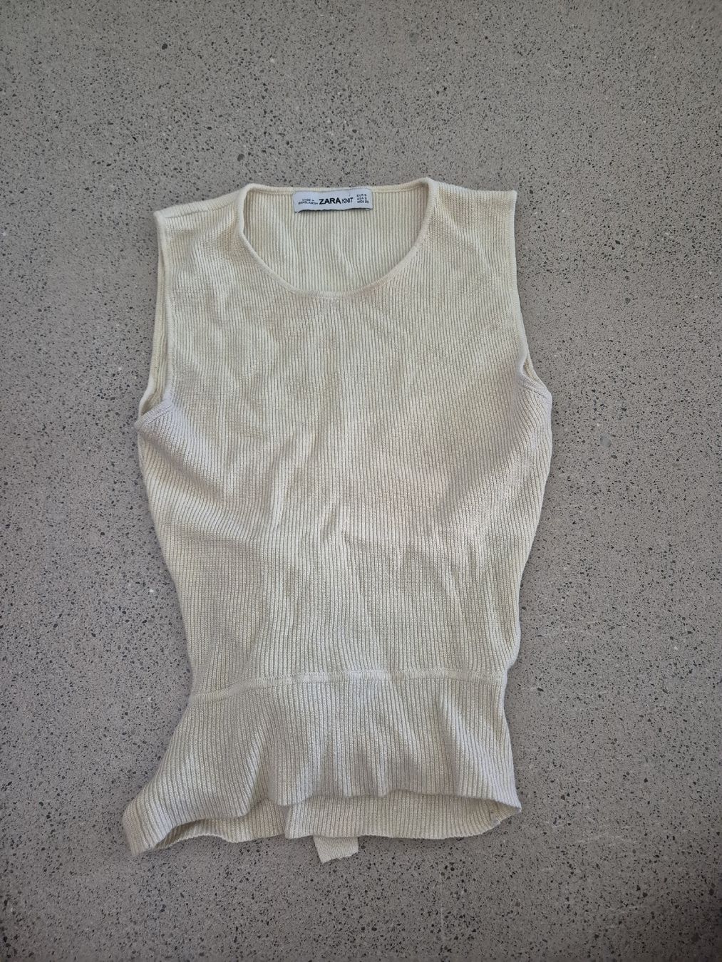 Zara Tops: Gelbes Stricktop – D'occasion à Schlieren par nat_76vd