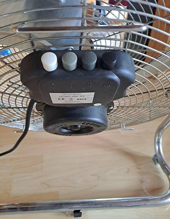 Ventilateurs: Bodenventilator – D'occasion à Bürglen UR par alesia1 1
