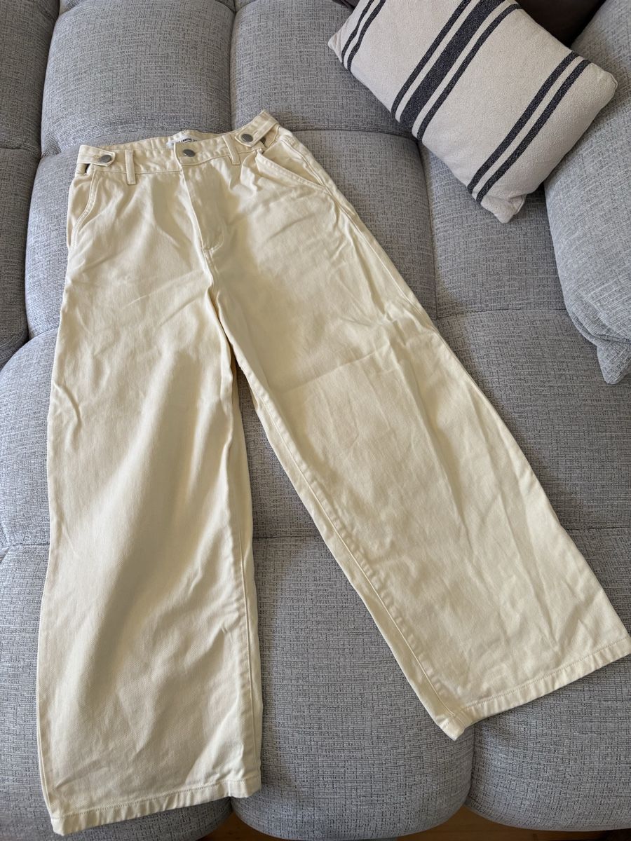 Pull&Bear Jeans: yellow jeans – Neuf (Voir description) à Grindelwald par juliacieeslak 2
