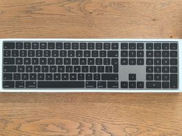 Apple Magic Keyboard with Numeric Keypad - USB