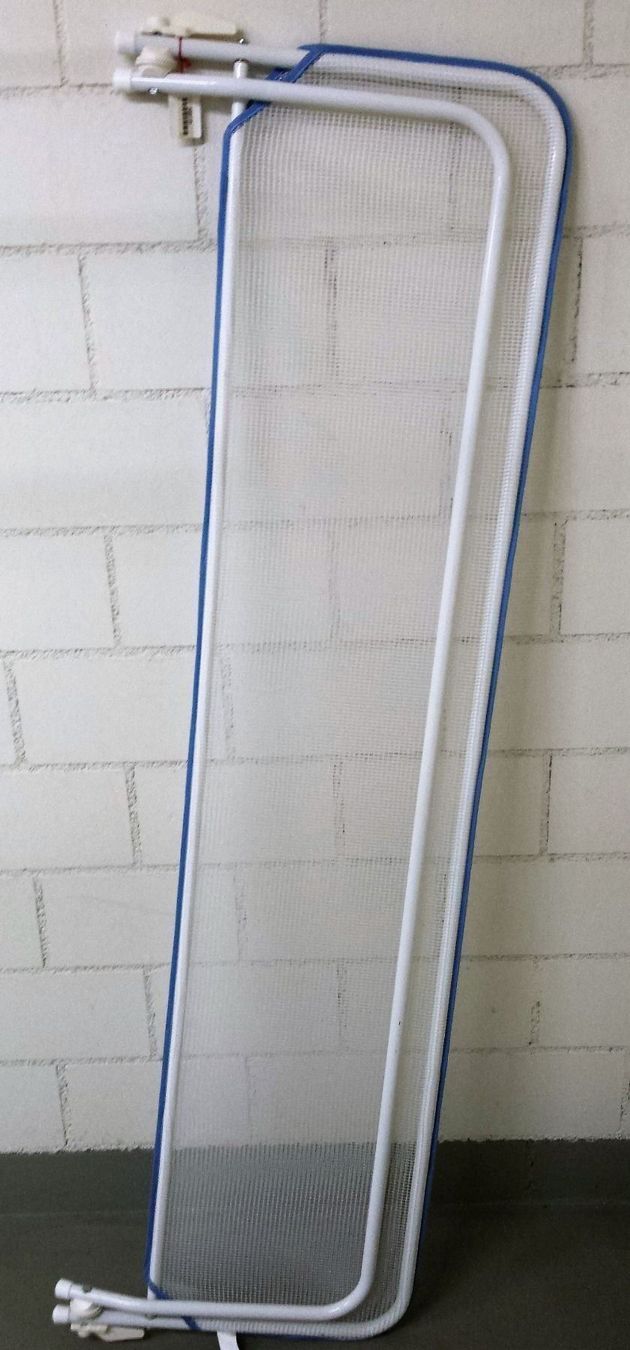 Altro: Absperrgitter Bett Fallschutz Barrière de Lit – Nuovo e nell'imballaggio originale da Rotkreuz venduto da JustForSale 2