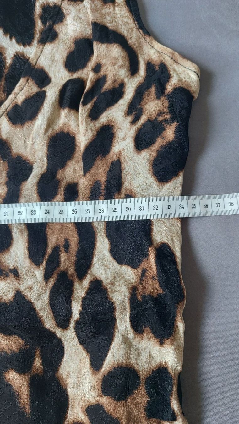 Robes: Kleid aus Seide – D'occasion à Winterthur par ann_7lxx 3