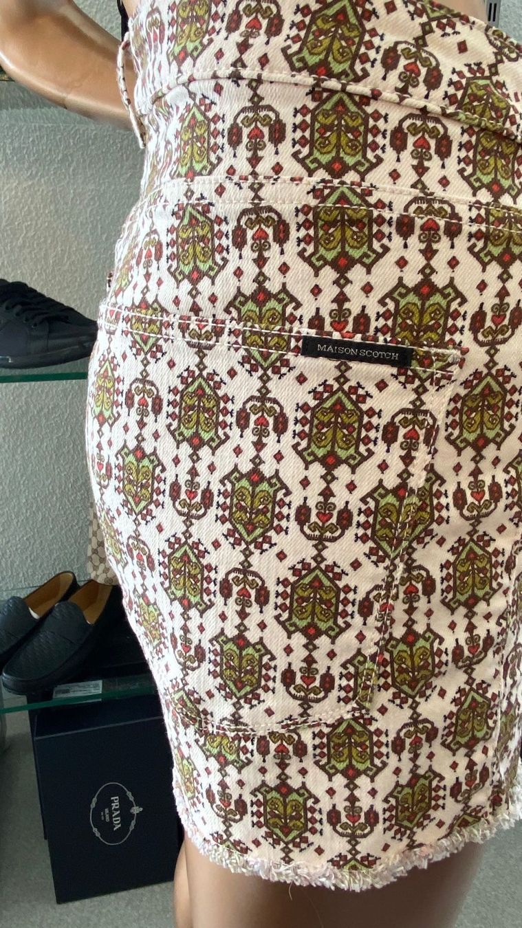 Pantaloni: Maison Scotch kurze Hose neu – Nuovo e nell'imballaggio originale da Lachen SZ venduto da HelvetiaLuxury 2