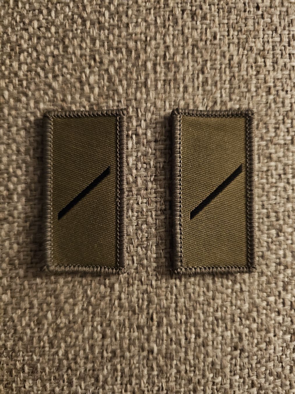 Schweizer Armee Placchette & Badge: Original CH ARMEE 2x RangabzeichenSoldat + 3x MilizPatch – Nuovo (secondo la descrizione) da Steffisburg venduto da Zurbriggen 1