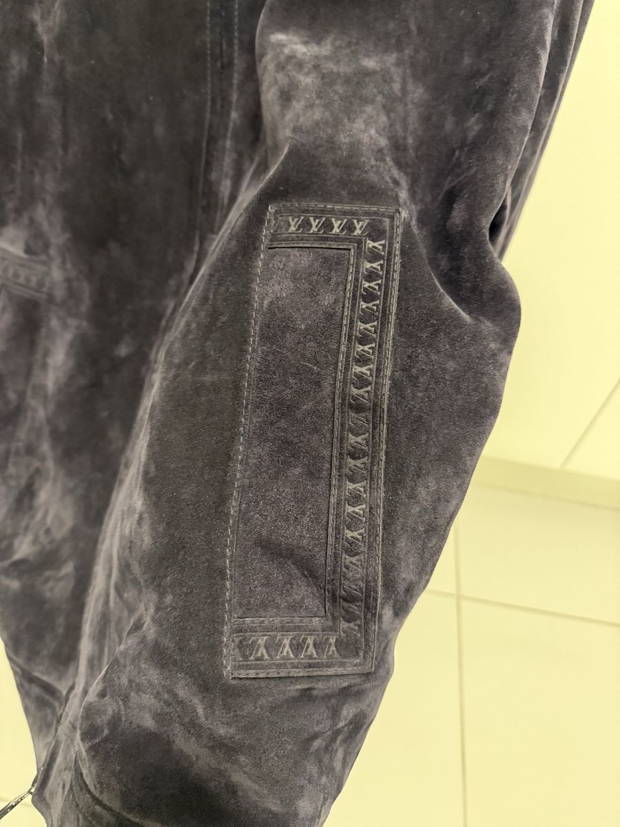 Louis Vuitton Jacken: Louis Vuitton Suede Jacket Navy – Neu (gemäss Beschreibung) aus Genève von SG_73 2