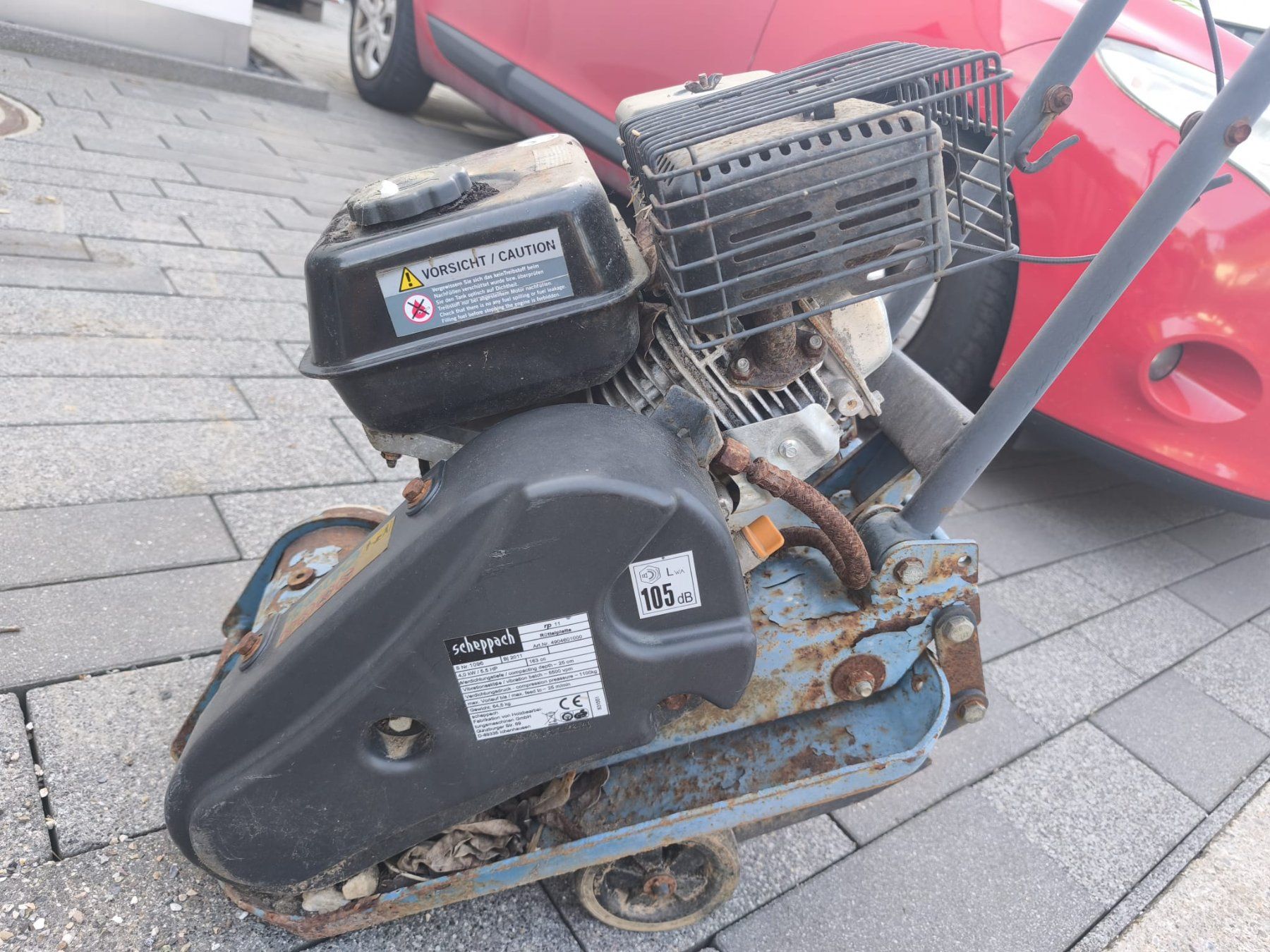 Scheppach Tutte le macchine: Scheppach Rüttelplatte rp 11 – Difettoso da Rheinfelden venduto da michel90