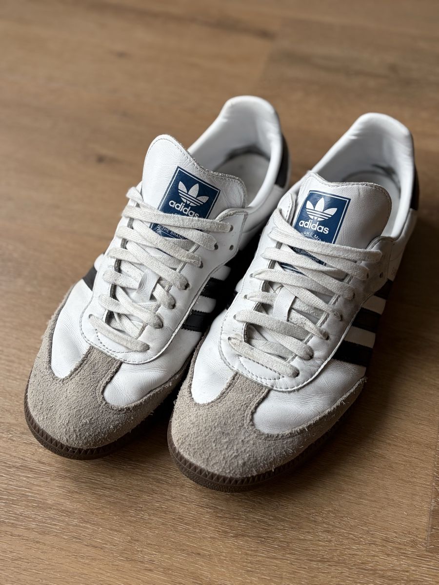 Adidas Herrenschuhe: Adidas Samba white black size EU 46 used condition – Gebraucht aus Zürich von Val_Eris