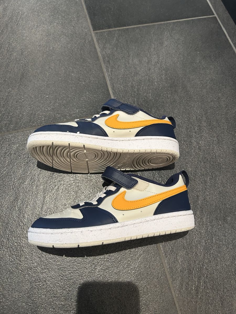 Nike Scarpe per ragazzi: Nike Schuhe – Usato da Brütten venduto da Thomas8311 1