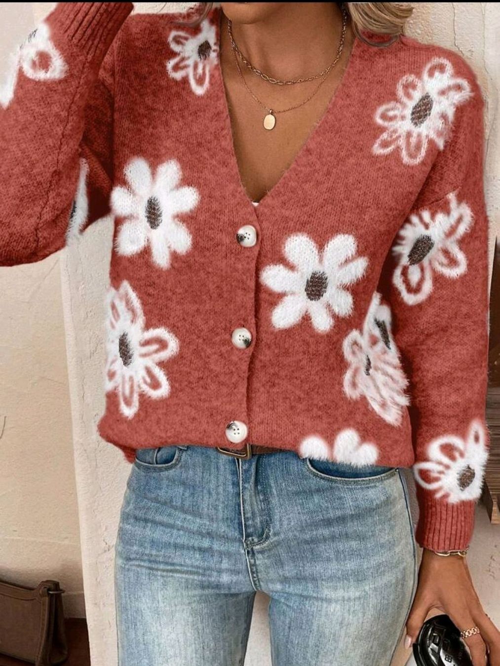 Giacche: NEU Strickjacke - L - Blumenmuster / rotbraun – Nuovo (secondo la descrizione) da Thalwil venduto da VitaMini 1