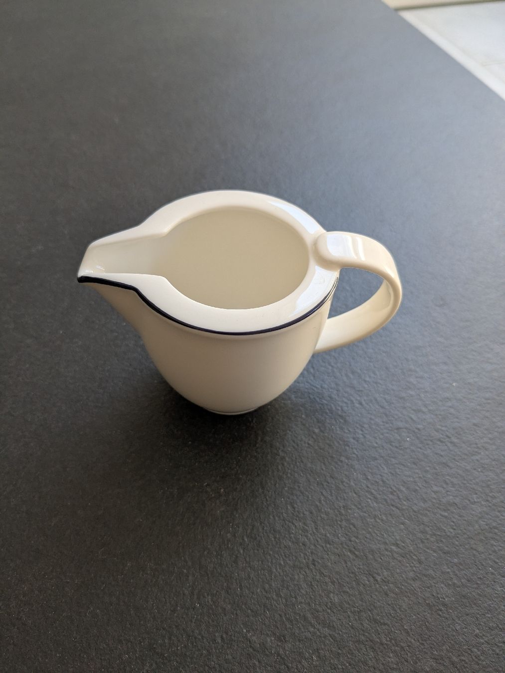 Villeroy & Boch Caraffe: Villeroy und Boch Krug – Usato da Küssnacht am Rigi venduto da schweizerrose